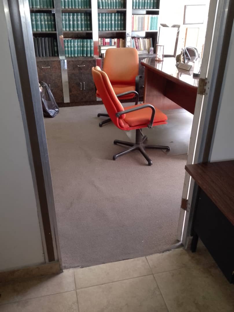 Office for Sale in Valencia Carabobo 2001